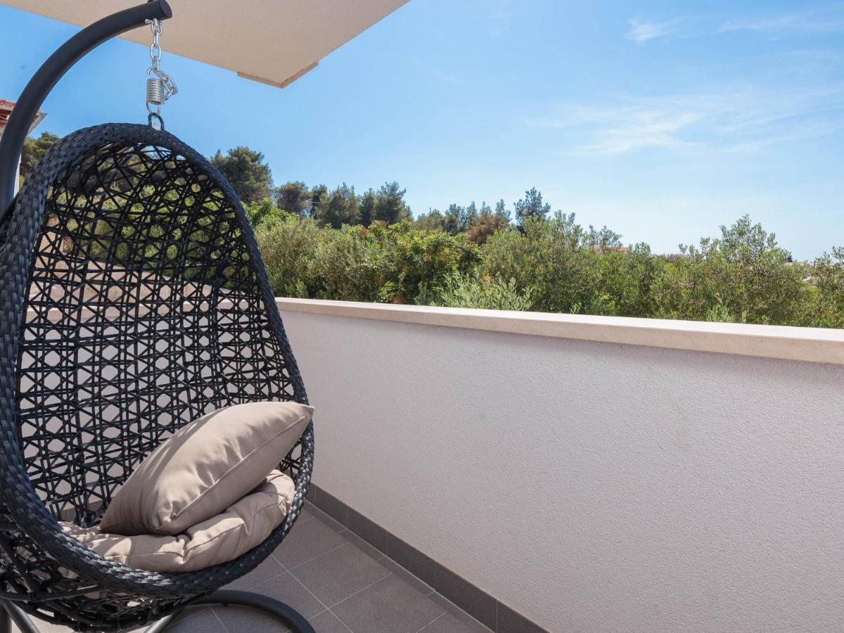 Apartment Lana St Supetar Eksteriør billede