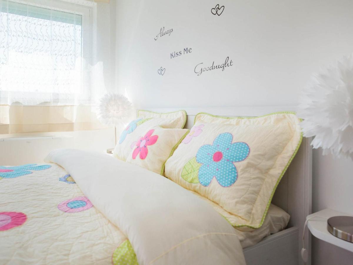 Apartment Lana St Supetar Eksteriør billede